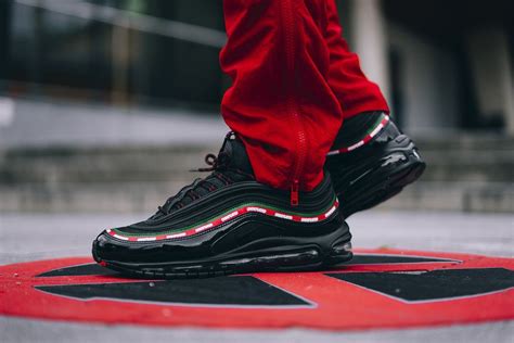 air max 97 ultra x gucci|nike air max 97 undefeated.